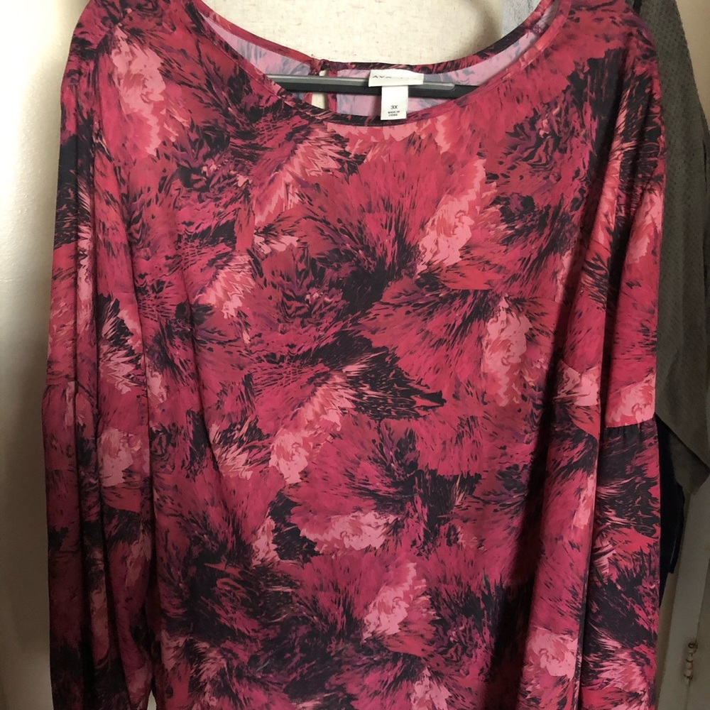 Ava & Viv pink floral blouse, like new